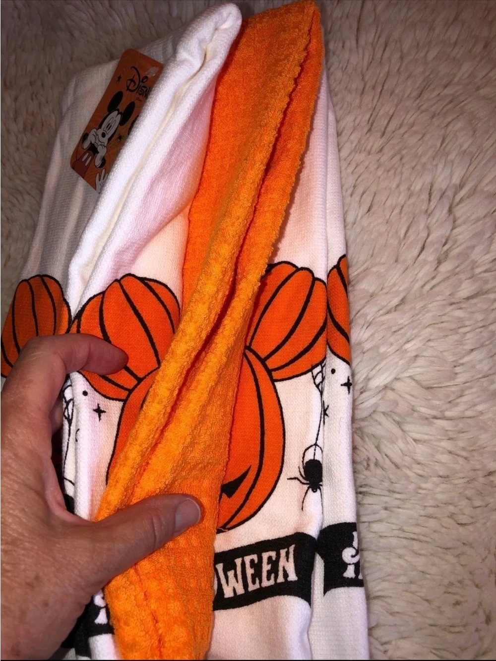 Disney Mickey Mouse Pumpkin Halloween Kitchen Towels, Set of 3, NWT